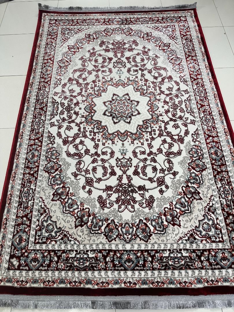 Shiraz Ruby Persian-Style Turkish Rug – 4×6 ft