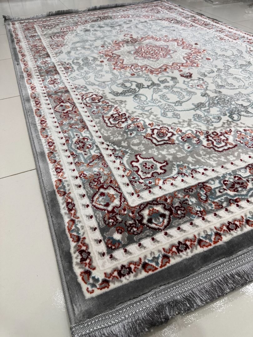Shiraz Silver Persian-Style Turkish Rug – 4×6 ft - Image 4