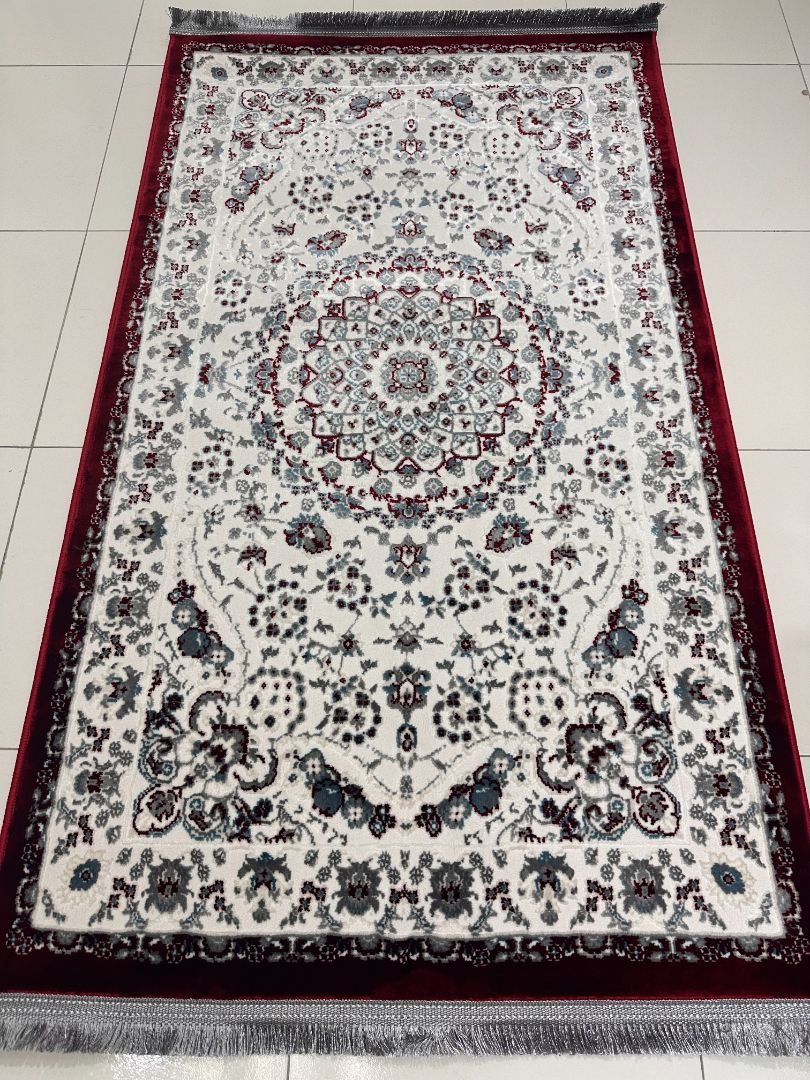 Kashan Ruby Persian-Style Turkish Rug – 3×5 ft