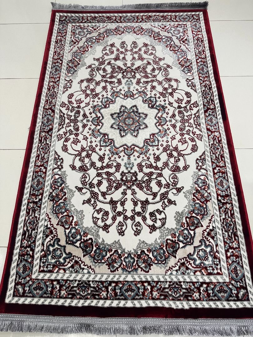 Shiraz Ruby Persian-Style Turkish Rug – 3×5 ft