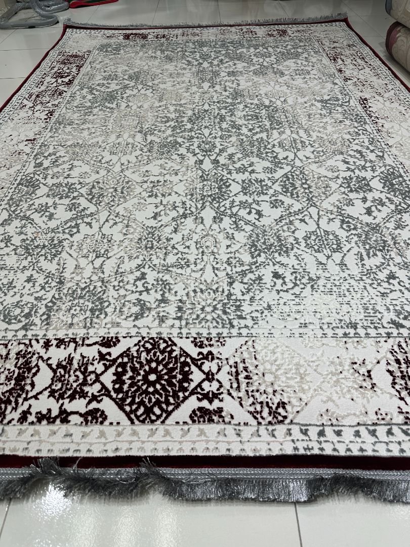 Ivory Tabriz Distressed Persian-Style Turkish Rug – 5.2×7.5 ft - Image 2