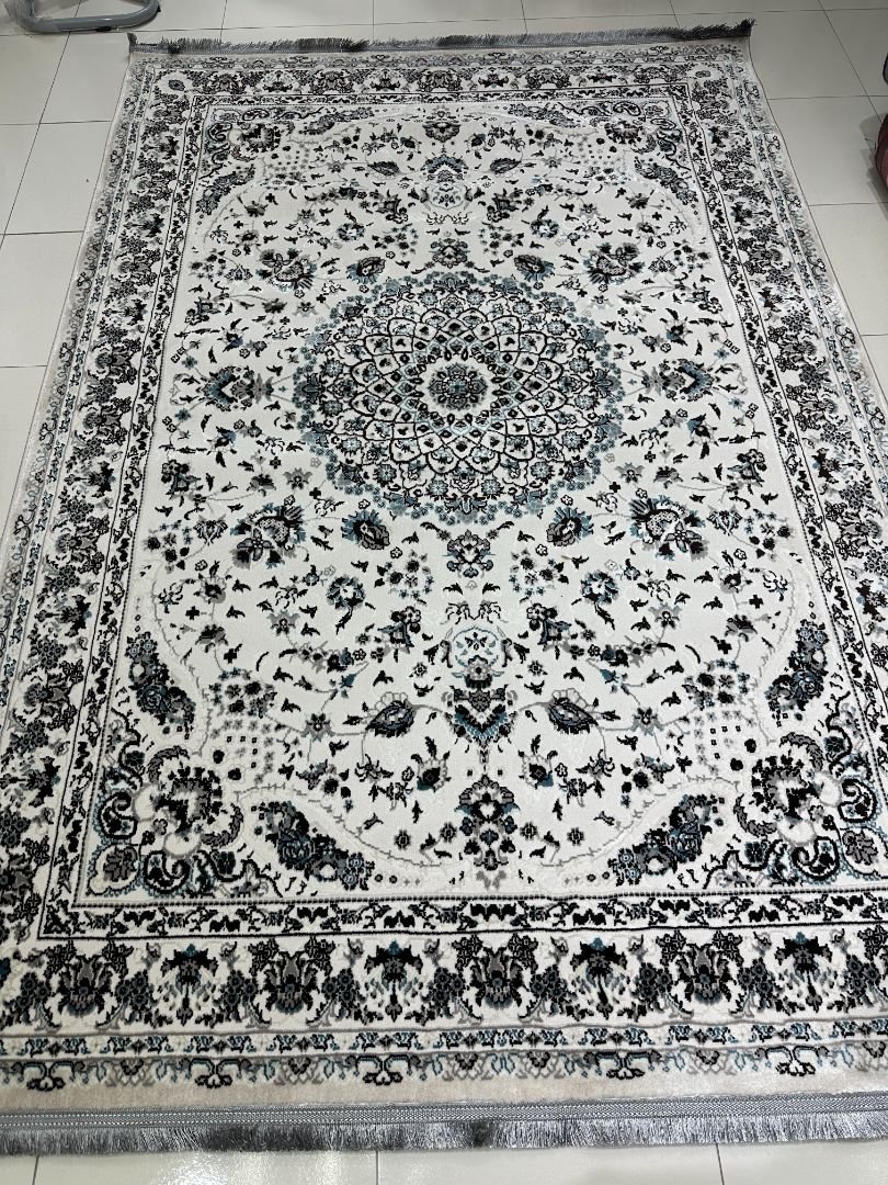 Beige Rosette Persian-Style Turkish Rug – 5.2×7.5 ft