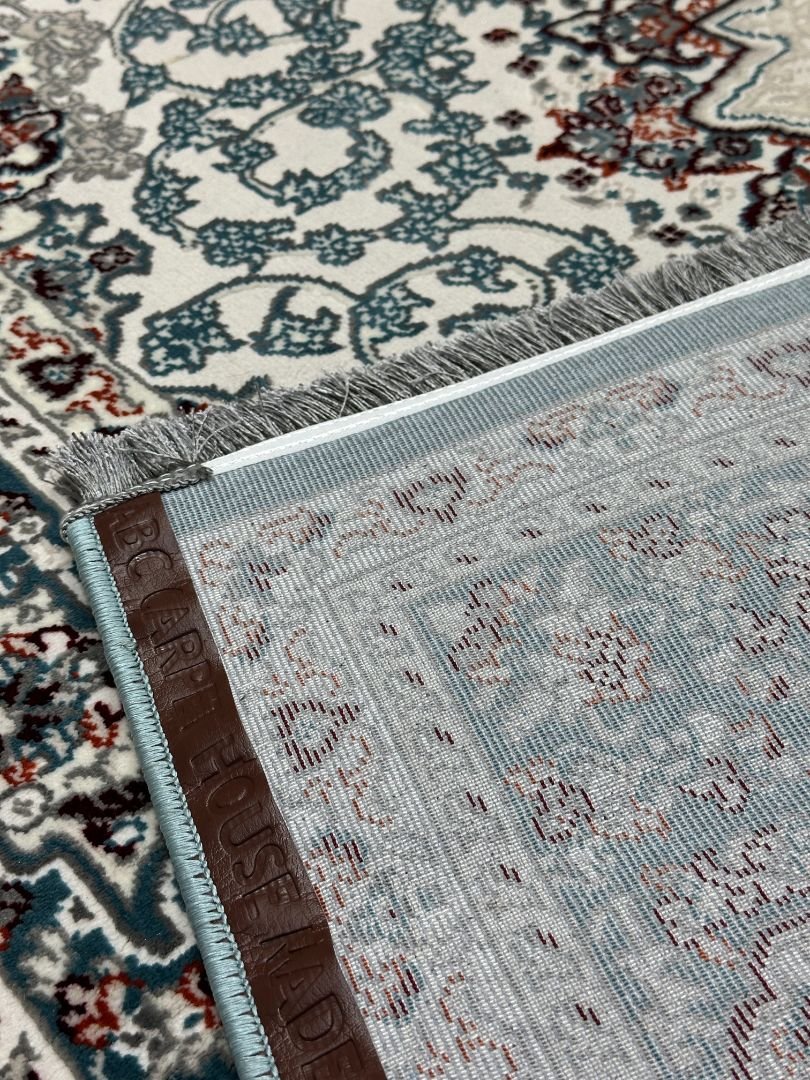 Azure Isfahan Persian-Style Turkish Rug – 5.2×7.5 ft - Image 4
