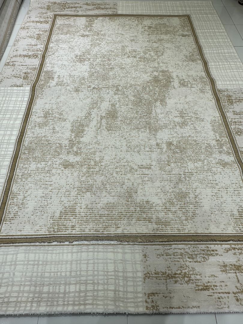 Serenity Frame Turkish Rug – 7×10 ft