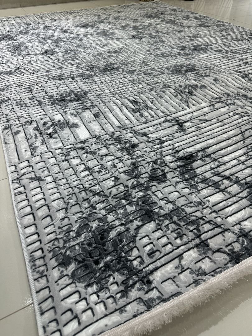 Graphite Grid Premium Turkish Rug – 6.5×9.5 ft - Image 4