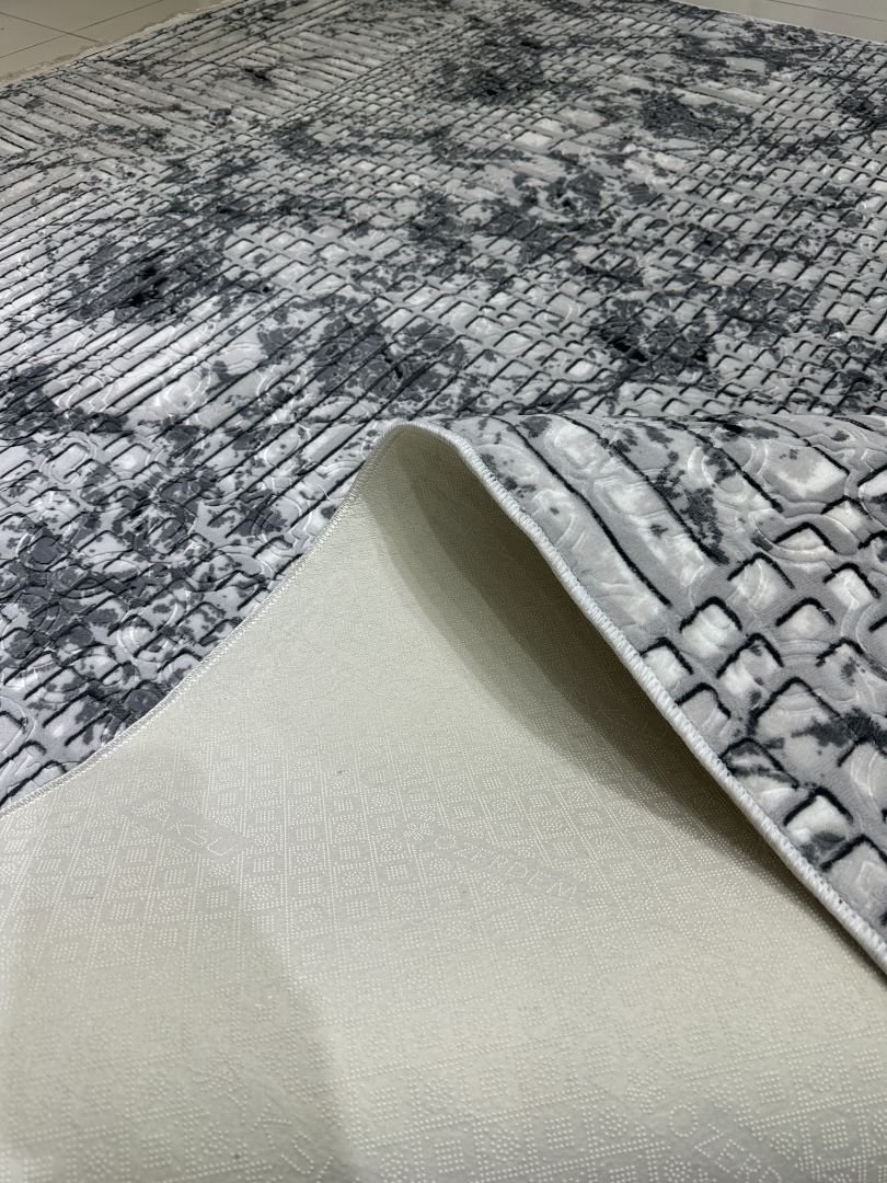 Graphite Grid Premium Turkish Rug – 6.5×9.5 ft - Image 5