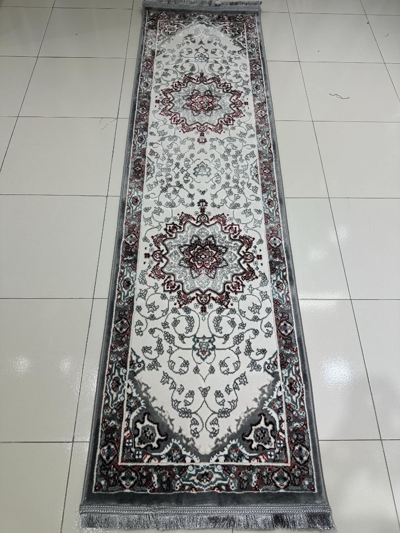 AZURA Grey Medallion Persian-Style Turkish Runner Rug – 1.97 × 6.89 ft