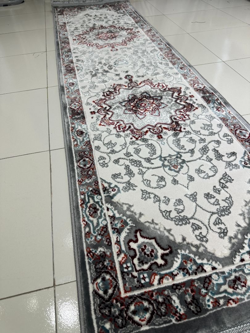 AZURA Grey Medallion Persian-Style Turkish Runner Rug – 1.97 × 6.89 ft - Image 2