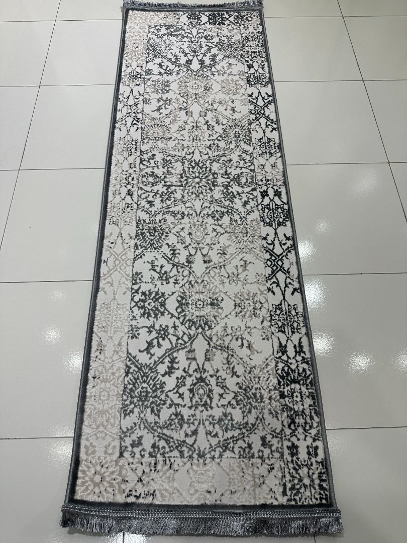MIRA Distressed Grey Persian-Style Turkish Runner Rug – 1.97 × 5.91 ft