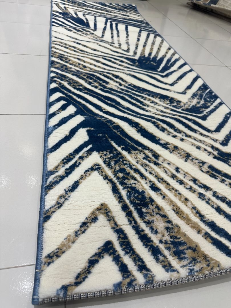 VECTRA Blue Geometric Turkish Runner Rug – 1.97 × 4.91 ft - Image 2