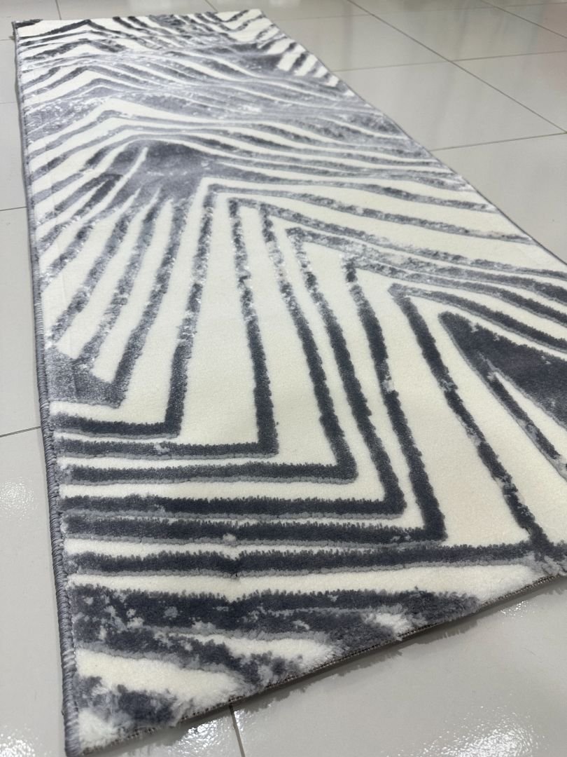 Silver Strata Premium Turkish Geometric Runner Rug – Grey & Ivory, 60 × 150 cm (2 × 4.9 ft) - Image 2