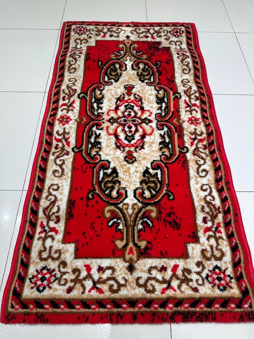 Scarlet Shahi Bangladeshi Entryway Rug – Traditional Red Door Mat Carpet, 2 × 4 ft, 10mm